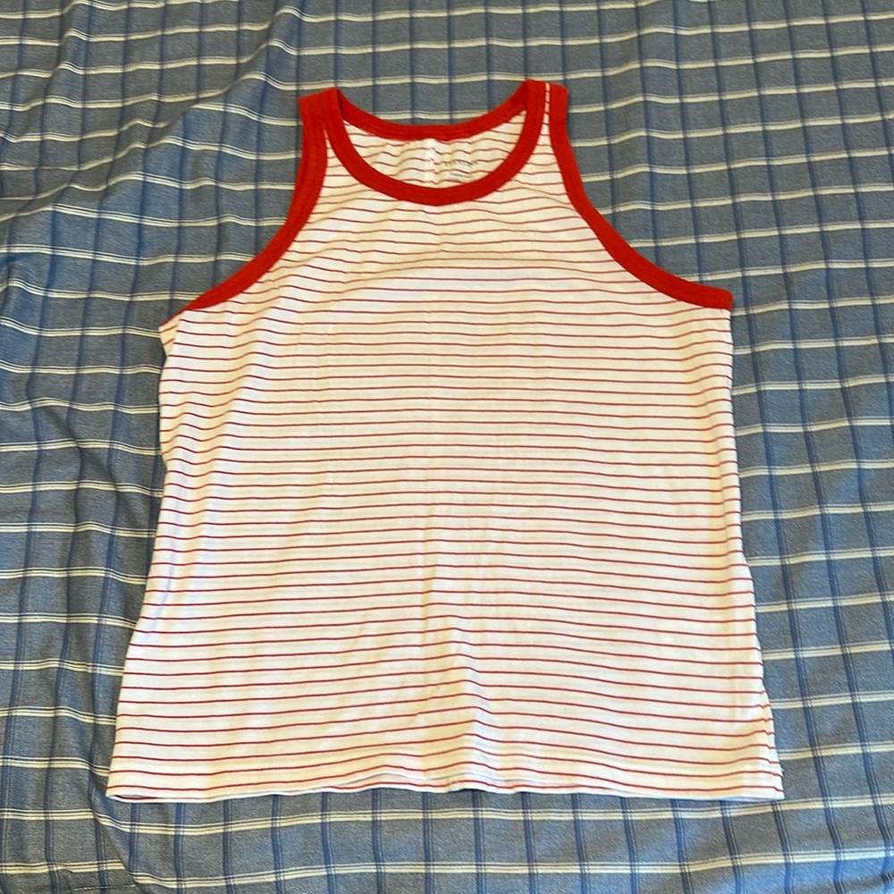 Everlane tank top